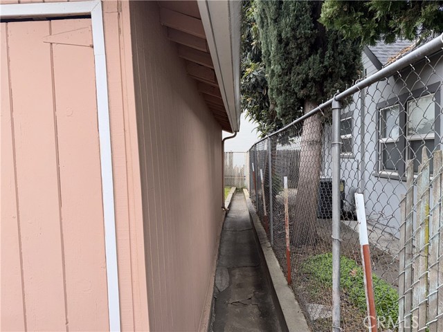 1610 Basler, Sacramento CA: https://media.crmls.org/medias/acfcf8ca-9fb8-482c-a47c-1563f8faa118.jpg