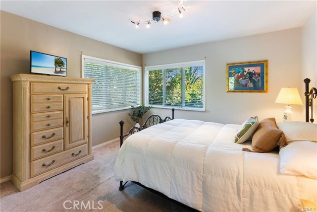 Detail Gallery Image 15 of 28 For 5655 Katherine Ave, Sherman Oaks,  CA 91401 - 2 Beds | 1 Baths