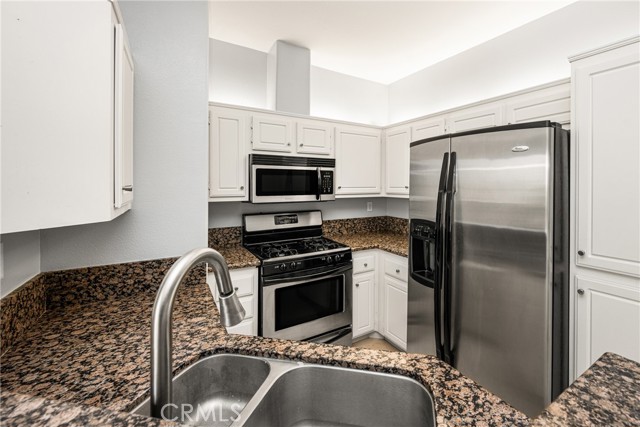 property-img