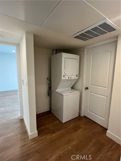 Detail Gallery Image 7 of 11 For 1011 E Chevy Chase #B,  Glendale,  CA 91205 - 2 Beds | 1 Baths