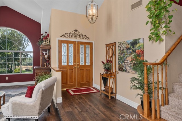 Detail Gallery Image 10 of 63 For 10684 Lakeview Rd, Yucaipa,  CA 92399 - 4 Beds | 3 Baths