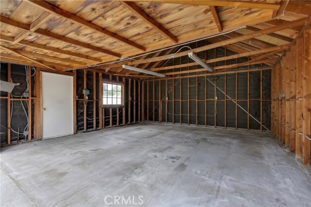 14127 Lemay photo 25