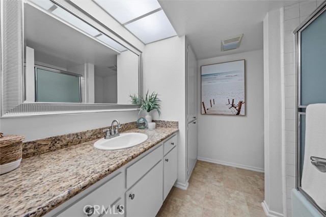 1201 Catalina Avenue, Redondo Beach, California 90277, 2 Bedrooms Bedrooms, ,1 BathroomBathrooms,Residential,For Sale,Catalina,SB25147212