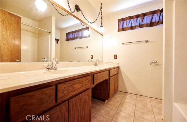 Detail Gallery Image 19 of 33 For 12243 Snapping Turtle Rd, Apple Valley,  CA 92308 - 3 Beds | 2 Baths