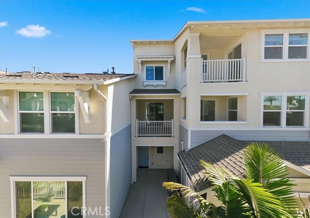 Detail Gallery Image 2 of 32 For 2392 Haley Point Drive #103,  Ventura,  CA 93003 - 2 Beds | 2/1 Baths