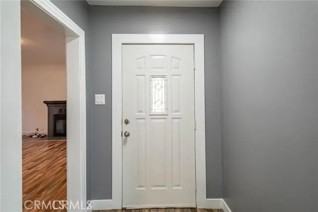 Detail Gallery Image 7 of 51 For 1818 W 81st, Los Angeles,  CA 90047 - 4 Beds | 2 Baths