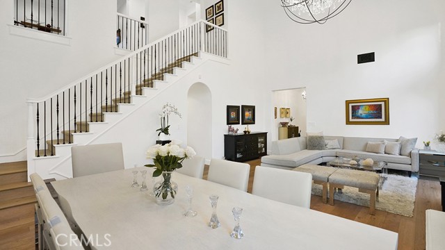 33 Via Armilla, San Clemente CA: https://media.crmls.org/medias/ad0147ab-829c-4885-8625-19364921aff9.jpg