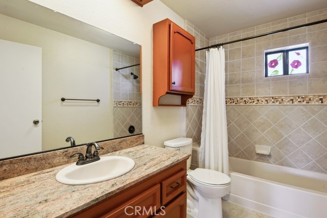 Detail Gallery Image 25 of 53 For 23403 Silver Strike Dr, Canyon Lake,  CA 92587 - 3 Beds | 2/1 Baths