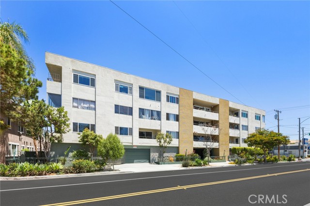 1187 E 3rd Street, Long Beach CA: https://media.crmls.org/medias/ad01d91a-0d4a-4bd7-8448-b24caeebf551.jpg