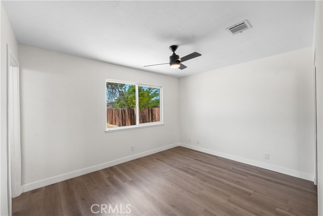 37317 53rd E Street, Palmdale CA: https://media.crmls.org/medias/ad027fa2-5b5c-4957-b18c-b98a1b3d83d1.jpg