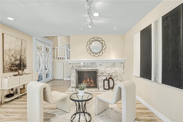 20300 Delita Drive, Woodland Hills CA: https://media.crmls.org/medias/ad02a919-5fc3-4971-82de-71915ec5e648.jpg