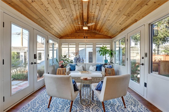 Detail Gallery Image 18 of 52 For 3902 North Marshall Way, Long Beach,  CA 90807 - 2 Beds | 1 Baths