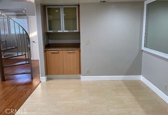 Detail Gallery Image 3 of 18 For 2247 Martinique Ln, Oxnard,  CA 93035 - 2 Beds | 2 Baths