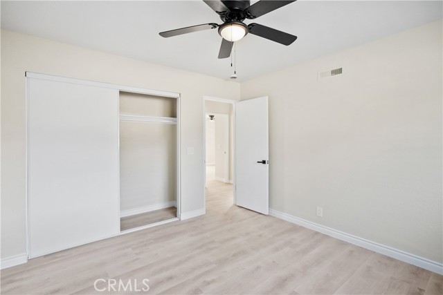 Detail Gallery Image 14 of 31 For 17551 Holden, Perris,  CA 92570 - 4 Beds | 2 Baths