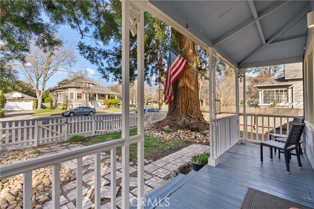 Detail Gallery Image 3 of 32 For 472 Seminary, Napa,  CA 94559 - 2 Beds | 2 Baths