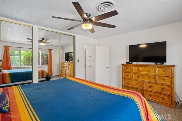 Detail Gallery Image 37 of 60 For 2924 Elm St, Bakersfield,  CA 93301 - 4 Beds | 2 Baths