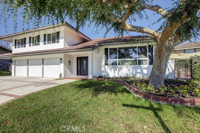 368 S Carolet Ln, Orange, CA 92869