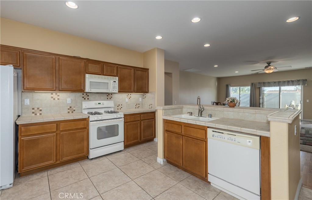 MLS #IG25257265 image #10