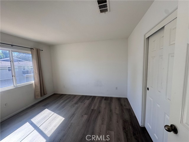 Detail Gallery Image 15 of 21 For 3812 Carrotwood St, Riverside,  CA 92501 - 3 Beds | 2/1 Baths