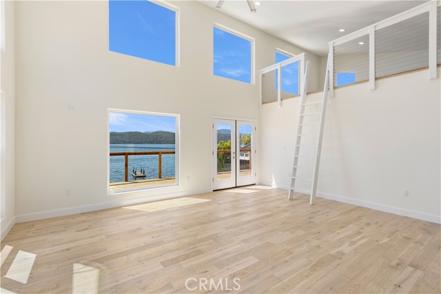 Detail Gallery Image 6 of 59 For 12172 Lakeshore Dr, Clearlake,  CA 95422 - 2 Beds | 2 Baths