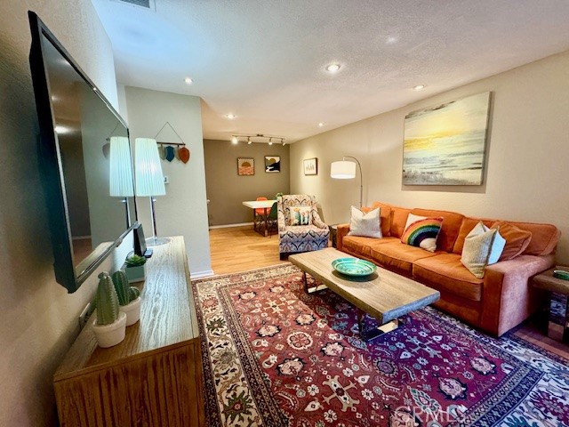 Detail Gallery Image 4 of 75 For 2810 N Arcadia Ct #208,  Palm Springs,  CA 92262 - 1 Beds | 1 Baths