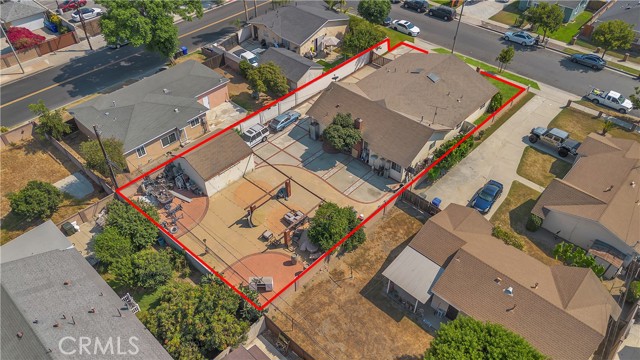 Detail Gallery Image 25 of 29 For 8557 Eucalyptus St, Downey,  CA 90242 - 4 Beds | 3 Baths