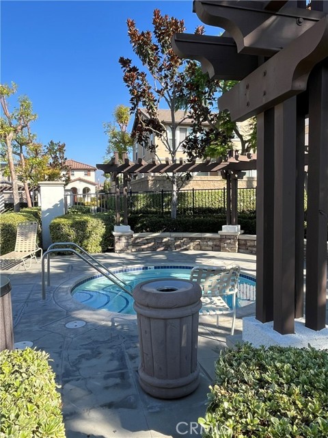 Detail Gallery Image 9 of 10 For 13543 Mashona, Chino,  CA 91710 - 2 Beds | 2 Baths