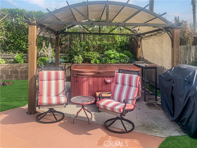 230 Santa Barbara Shores Drive, Goleta CA: https://media.crmls.org/medias/ad0b0e67-b04c-4d2b-bc3f-7fef683012de.jpg