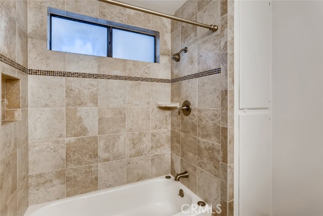 Image 11 of 25 For 529 El Azul Circle
