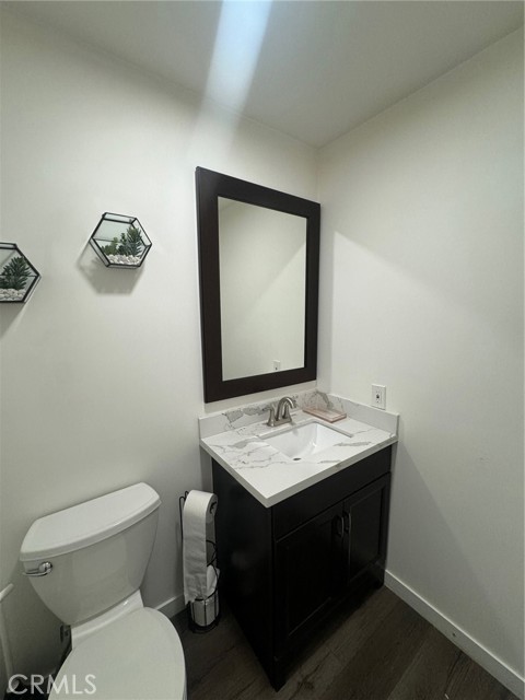 Detail Gallery Image 8 of 10 For 9559 Calle Del Casa, Riverside,  CA 92503 - 3 Beds | 1 Baths