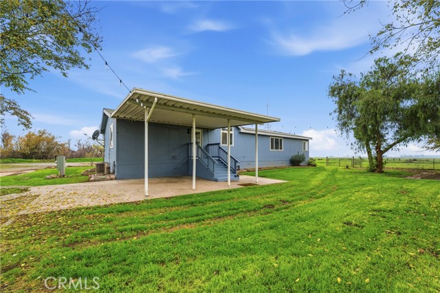 4000 Mariposa Way, Merced CA: https://media.crmls.org/medias/ad0c4337-415f-42a2-bf28-3a4c61fdc439.jpg