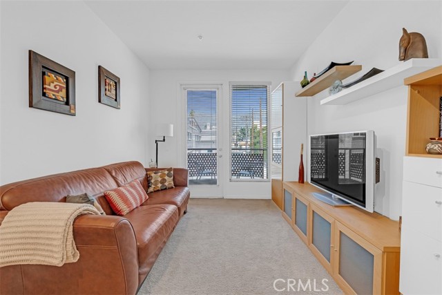 Detail Gallery Image 16 of 37 For 201 E Angeleno Ave #326,  Burbank,  CA 91502 - 2 Beds | 1 Baths