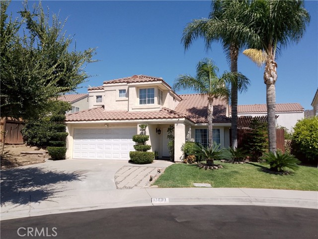 Detail Gallery Image 1 of 35 For 11439 Privet Ct, Fontana,  CA 92337 - 5 Beds | 3/1 Baths