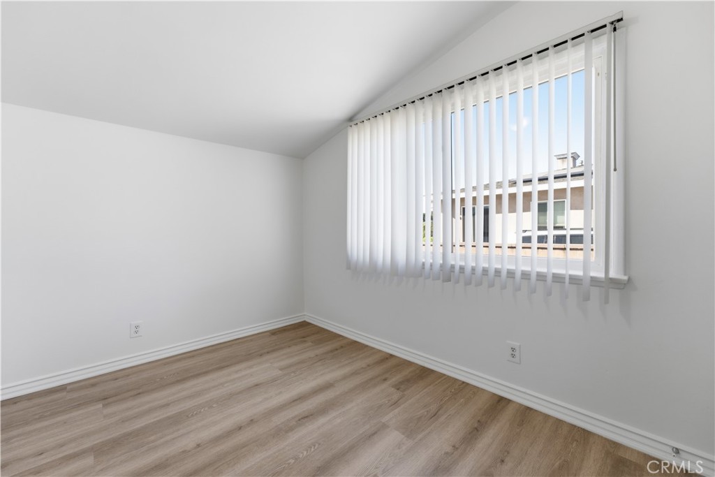 MLS #OC26156592 image #6