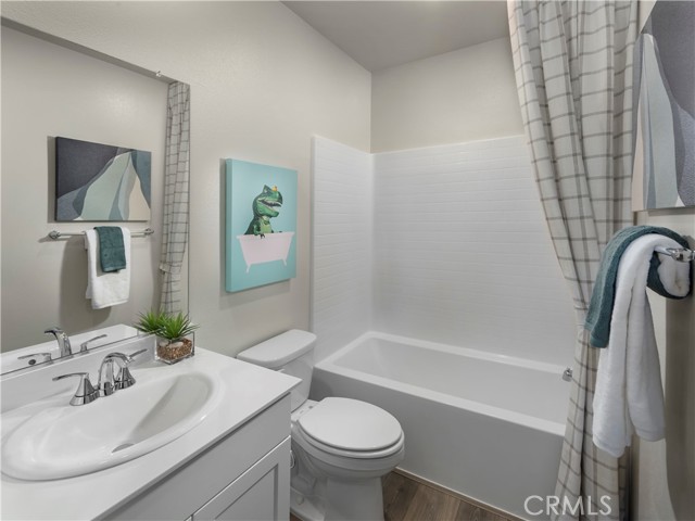 Detail Gallery Image 6 of 14 For 207 Palm Rd, San Marcos,  CA 92069 - 3 Beds | 3 Baths