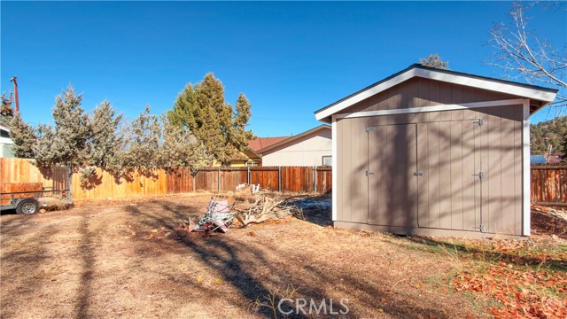 Detail Gallery Image 36 of 41 For 1605 Malabar, Big Bear City,  CA 92314 - 3 Beds | 2 Baths