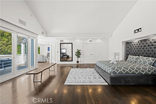 Detail Gallery Image 35 of 64 For 16221 Elisa Pl, Encino,  CA 91436 - 5 Beds | 5/1 Baths