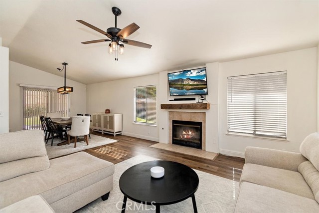 Detail Gallery Image 3 of 34 For 12423 Bree Ct, Yucaipa,  CA 92399 - 3 Beds | 2 Baths