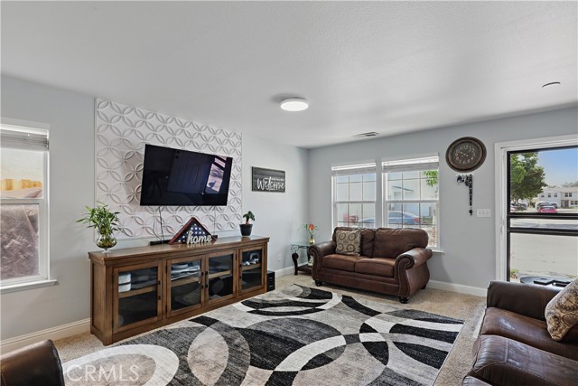 Detail Gallery Image 17 of 44 For 1235 Sunrise Dr, Merced,  CA 95348 - 4 Beds | 2/1 Baths