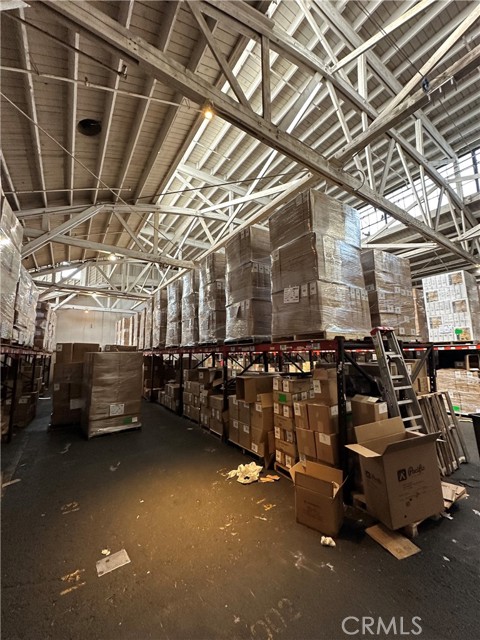  Commercial for Sale in Los Angeles, California