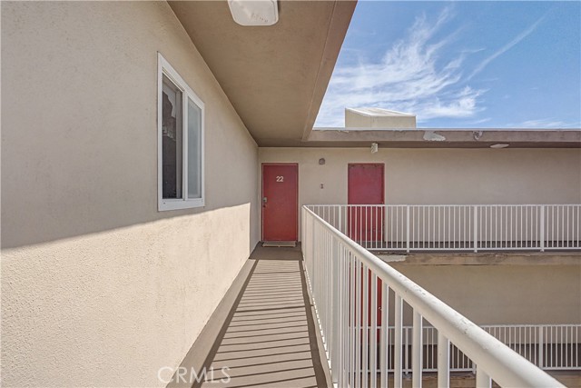Detail Gallery Image 17 of 30 For 15 15th #22,  Hermosa Beach,  CA 90254 - 2 Beds | 2 Baths