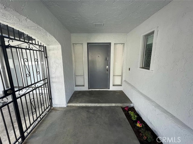 Detail Gallery Image 4 of 47 For 25372 Pacifica Ave, Mission Viejo,  CA 92691 - 4 Beds | 2 Baths
