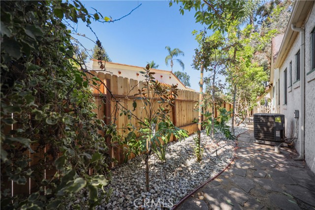 Detail Gallery Image 54 of 58 For 2446 N Heliotrope Dr, Santa Ana,  CA 92706 - 3 Beds | 1/1 Baths