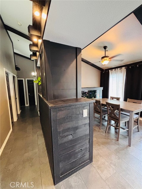 Detail Gallery Image 6 of 15 For 16251 Abedul, Moreno Valley,  CA 92551 - 3 Beds | 2 Baths