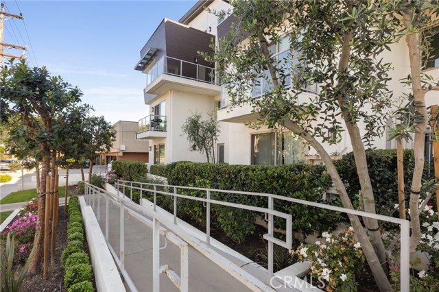 Detail Gallery Image 49 of 61 For 518 E Windsor #305,  Glendale,  CA 91205 - 2 Beds | 2 Baths