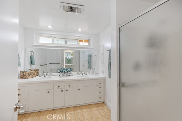 Detail Gallery Image 34 of 49 For 2823 N Flower St, Santa Ana,  CA 92706 - 3 Beds | 2 Baths