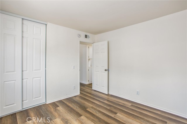 23017 Via Pimiento, Mission Viejo CA: https://media.crmls.org/medias/ad10f9e7-060c-437f-9abb-d6b078f1cfb2.jpg