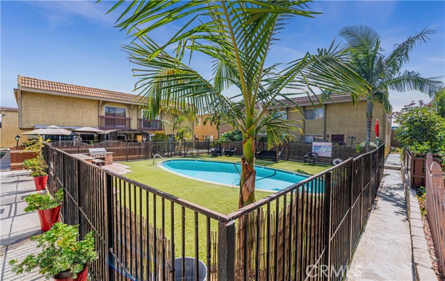 Detail Gallery Image 18 of 27 For 22718 Figueroa St #22,  Carson,  CA 90745 - 3 Beds | 2 Baths