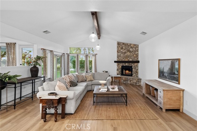 42333 Casa Verde, Temecula CA: https://media.crmls.org/medias/ad11eab5-5f3e-4230-a77b-179f11da3f88.jpg