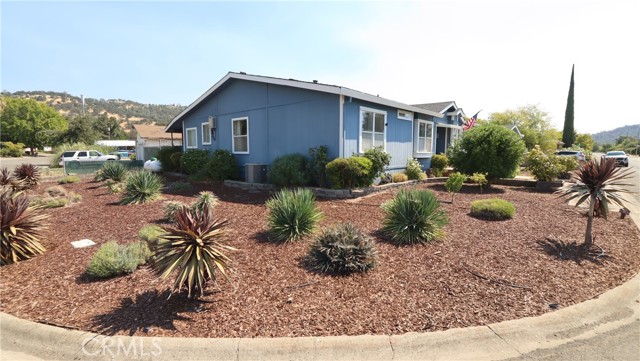 Detail Gallery Image 10 of 71 For 13110 Everglade Bld, Clearlake Oaks,  CA 95423 - 4 Beds | 3/1 Baths